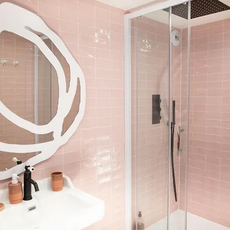 La Minoterie : Maison Atypique D'hote Et De Seminaires, 20min De La Rochelle * Mauze-sur-le-Mignon