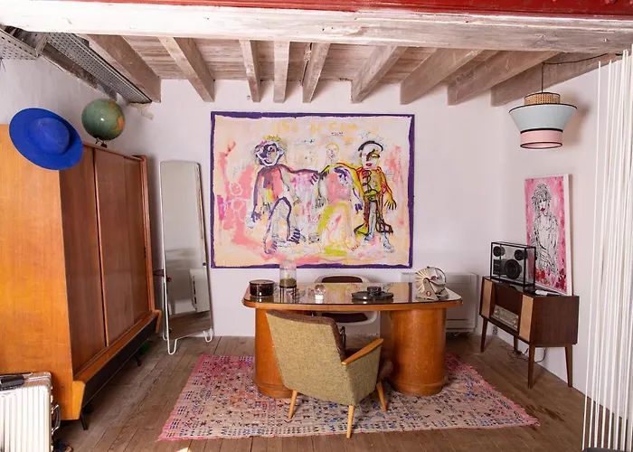 Villa La Minoterie : Maison Atypique D'hote Et De Seminaires, 20min De La Rochelle