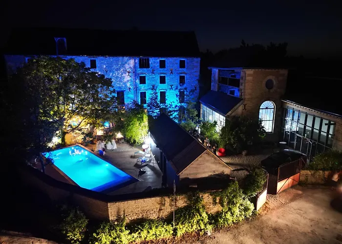 La Minoterie : Maison Atypique D'hote Et De Seminaires, 20min De La Rochelle Villa Mauzé-sur-le-Mignon