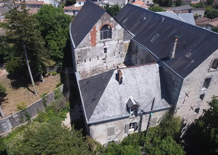 La Minoterie : Maison Atypique D'hote Et De Seminaires, 20min De La Rochelle Villa